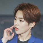 [EXO] 야 근데 왜 이사진이야