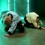 [방탄소년단] 일본은 <b>저번</b>에 팬미팅 길게했으니까