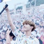 [방탄소년단] 호비 흑발도 좋은데 <b>버섯</b>머리 진짜 겁귀