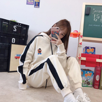 이 옷 많이 <b>유치</b>해?