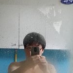 나도 <b>상체</b> 탈의하고