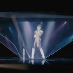 하현우 홀로그램 <b>키트</b> 500명 준다네 갠소 하고싶다 ㅠㅠ