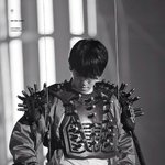 [EXO] 졸리니까 백현이 어깨 보고 <b>힘내자</b>!