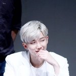 [방탄소년단] 김남준 너무 <b>스윗</b>하구ㅜㅜ