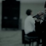 [유머] <b>신발장</b> 어딘가에 박혀있는 신발