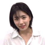 수지 단발 <b>정면</b> <b>샷</b>