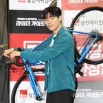 [인정ㅇㅇ] 오늘도 훈훈한 류준열 (feat. <b>팬사인회</b>)