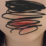<b>사각</b>턱이랑 입술 좀 봐줘