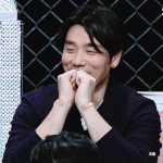 [세븐틴] <b>연수</b>찡 뭐하다 다쳤길래 밴드를 양쪽에한개씩...