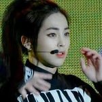 [EXO] <b>미니언니</b> 사랑하자❤