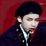 [방탄소년단] 태형이 얼굴로 소설쓰는거 재밌네ㅋㅋ