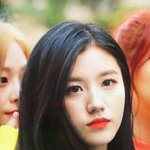 단발이랑 제일 비슷하게 <b>머리</b> 만드는 법 뭐야?
