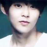 [EXO] 민석이 <b>데뷔사진</b> 실화냐