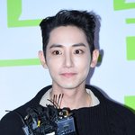 [EXO] 이물<b>혁</b> 얼굴변한거봐..