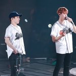 [시우민] <b>바지</b> 추스리는 시우민ㅋㅋㅋ
