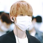 [백현] 백현이 <b>공항</b> 고화질 B