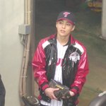 [EXO] 오늘 <b>야구장</b>에서 타팬이 찍은 민석인데 ㅋㅋㅋ