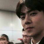 [EXO] 지나가던 <b>본부</b>장님이랑 눈이 마주쳤다