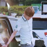 [방탄소년단] 하와이에서도 긴팔<b>입고</b>있는 태형이를 보고