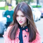 실물이 완전 궁금한 女<b>돌</b>