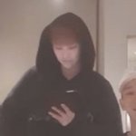 [EXO] 50주년 하면 <b>팔순</b>이 되는 맏형의 애교를 보시라