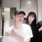 [백현] V앱 백현이 봤어?