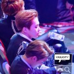 [EXO] <b>옆선</b> 지전 오지구요....