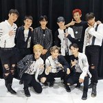 [EXO] 아ㅅㅂ 왜 데뷔일날 ㅈㄹ이냐
