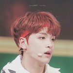 [방탄소년단] 진짜 얘 <b>뷔</b> 닮아가는듯