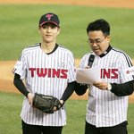 [EXO] 민석아 <b>시축</b>도 해주라