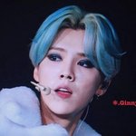 [EXO] 줌줌 염불외워봤자 느그<b>오빠들</b>은 시상식참여못함