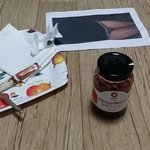 어제 세류동 마트가서 딸기잼을 하나사왔는데