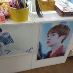 [EXO] 제주도 <b>기념품</b>점에 엑소 천지임ㅋㅋ