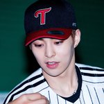 [시우민] <b>네이버</b>와 디스패치는 시우민을