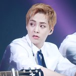 [시우민] 시우민 흰<b>셔츠</b>ㅠㅠㅠㅠㅠㅠㅠㅠ