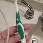 [조언부탁해] 방금 모르고 청소용 <b>칫솔</b>로 양치닐함ㅁ츄ㅠㅠㅠ나쁜 기...