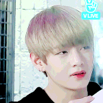 [방탄소년단] 봄날태형이 머리 <b>탈색</b>해야되는머린가?