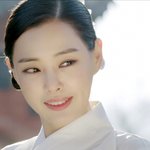 어제 이하늬 개이쁜거 봄? ? ?