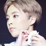 <b>인간</b>계에 없을 법한 男돌