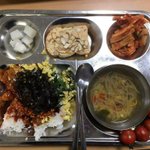 [EXO] 우리 학교 급식 <b>평타</b>는 치냐?