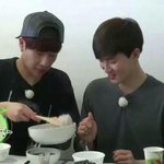 [인피니트] 타돌주의)ㅅㅎ 챙기는 성규<b>형아</b>