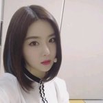 아이린이 단발로자르면<b>이런</b><b>느낌</b>이겠지
