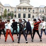 [방탄소년단] 뒷<b>태도</b> 멋있네