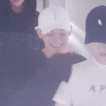 [CHEN] 소매요정  입가리고 웃는거  귀<b>여미</b>