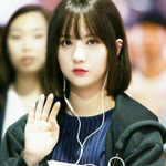 [댓글부탁해] 나 친구가 <b>은하</b> 닮았다는데 칭찬이야??