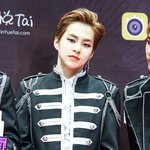 [EXO] <b>여</b><b>돌</b>이랑 민석이 짤 올라오면 민석이 미모 새삼 대단하다...