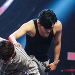 [인피니트] 요즘 아이돌중에 진짜 흔치않은 몸 타입?이다;;