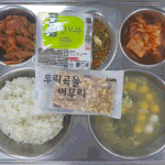 현실적으로 이정도 급식이면 괜찮지않음?