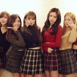 [댓글부탁해] +)오늘자 6주년 맞은 여돌.jpg