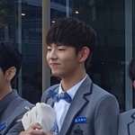 프로듀스 김동빈파는사람없어??